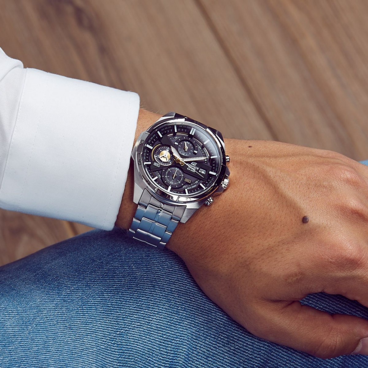 Casio edifice hodinky outlet